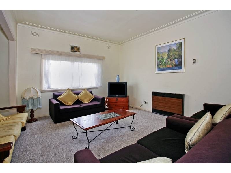 36 Roseneath Street, North Geelong VIC 3215