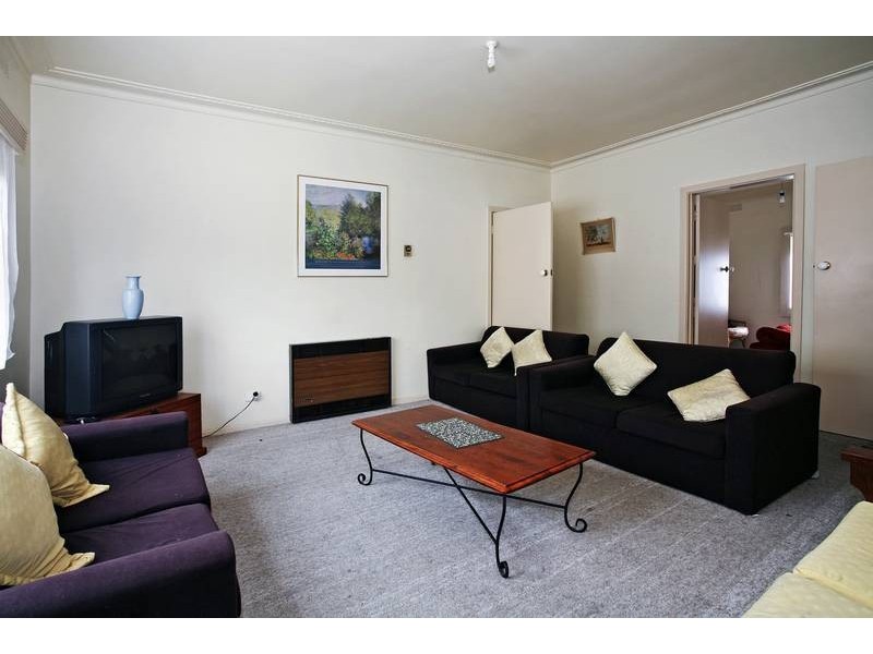 36 Roseneath Street, North Geelong VIC 3215