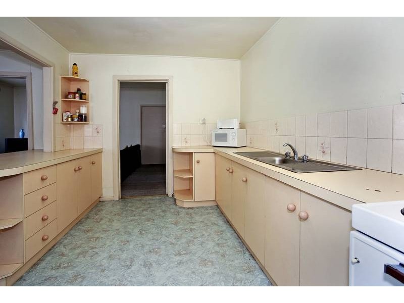 36 Roseneath Street, North Geelong VIC 3215