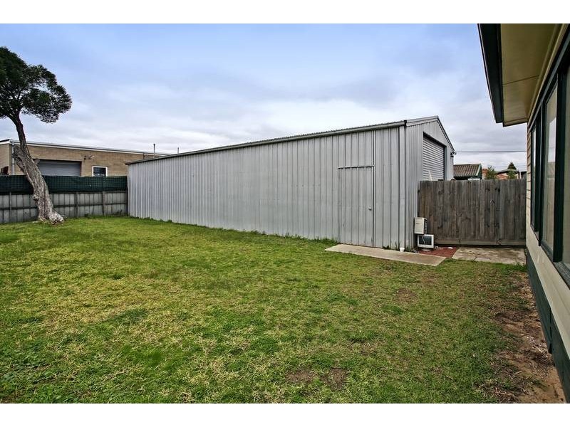 36 Roseneath Street, North Geelong VIC 3215