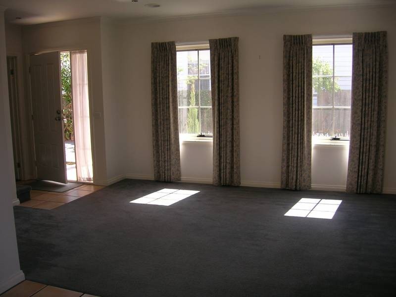 1/73 Marshall Street, Newtown VIC 3220