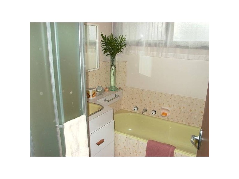 1/1 Roxby Street, Manifold Heights VIC 3218