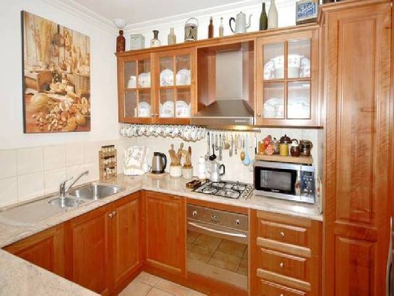 2 Nicholas Street, Newtown VIC 3220