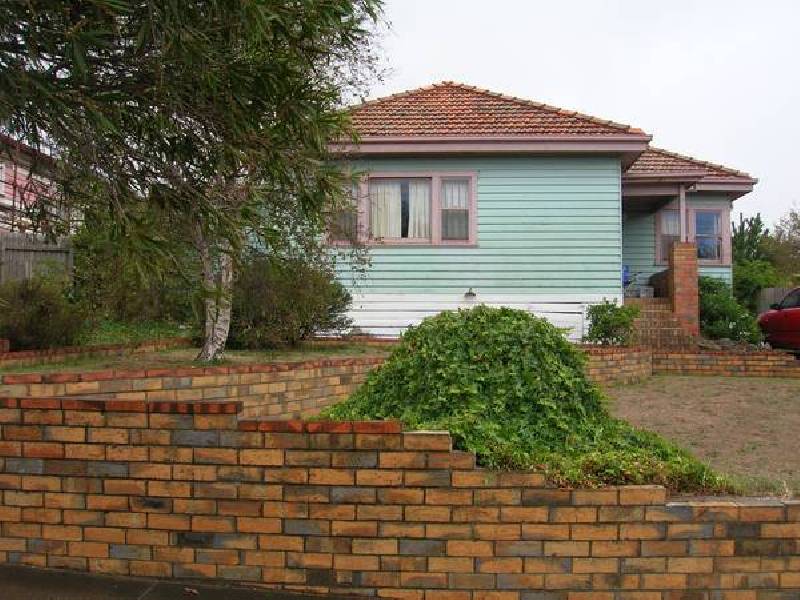 124 West Fyans Street, Newtown VIC 3220