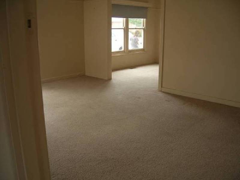 4 Hilltop Street, Herne Hill VIC 3218