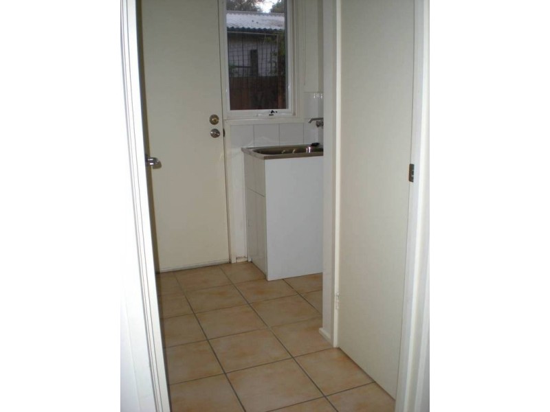 6 Saffron Street, Newtown VIC 3220