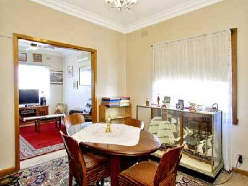 16 Willana Avenue, Hamlyn Heights VIC 3215
