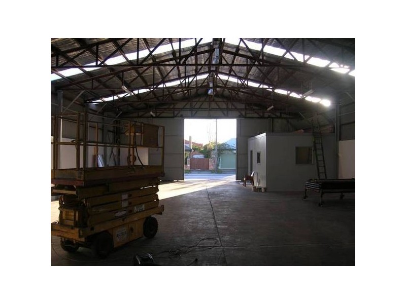 394 Pakington Street, Newtown VIC 3220