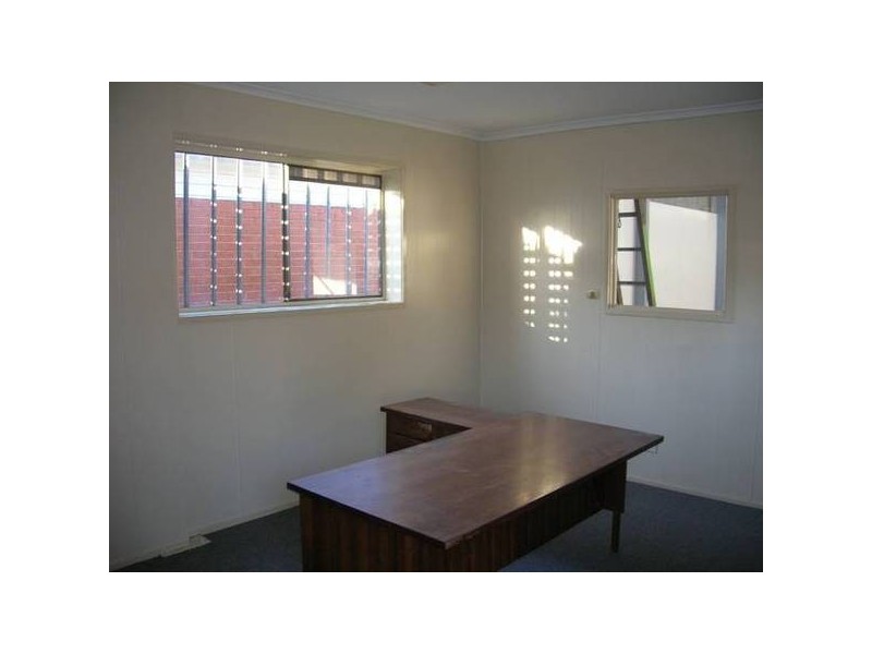 394 Pakington Street, Newtown VIC 3220