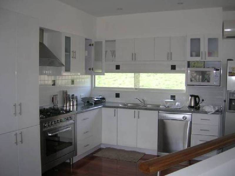 2/16 Louis Court, Newtown VIC 3220