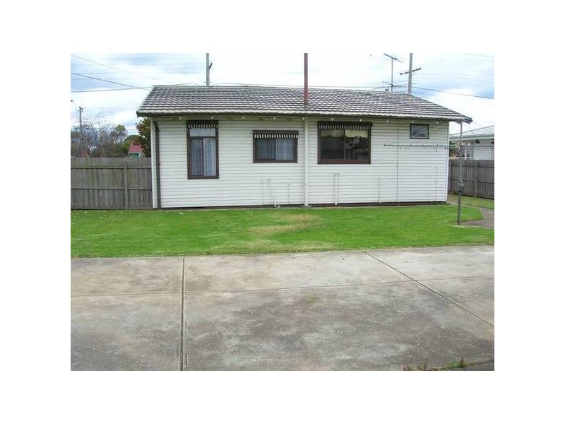 Cox Road, Norlane VIC 3214