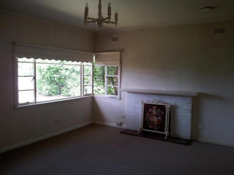 82 Prospect Road, Newtown VIC 3220