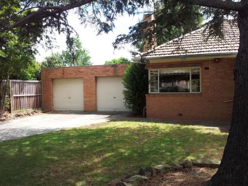 82 Prospect Road, Newtown VIC 3220