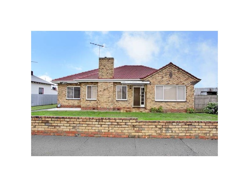 Catherine Street, Geelong West VIC 3218