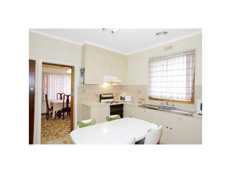 Catherine Street, Geelong West VIC 3218