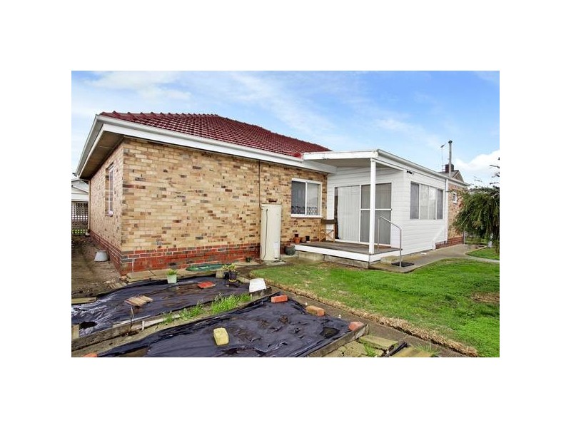 Catherine Street, Geelong West VIC 3218