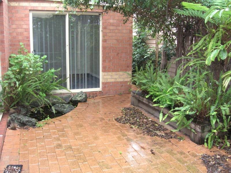 1/6 Westcott Street, Newtown VIC 3220