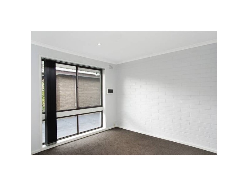 Clarendon Street, Newtown VIC 3220