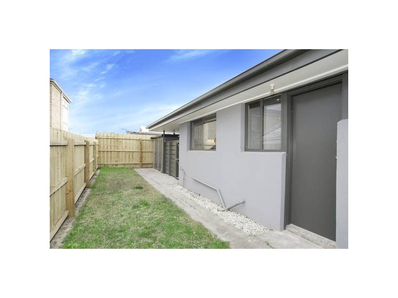 Clarendon Street, Newtown VIC 3220