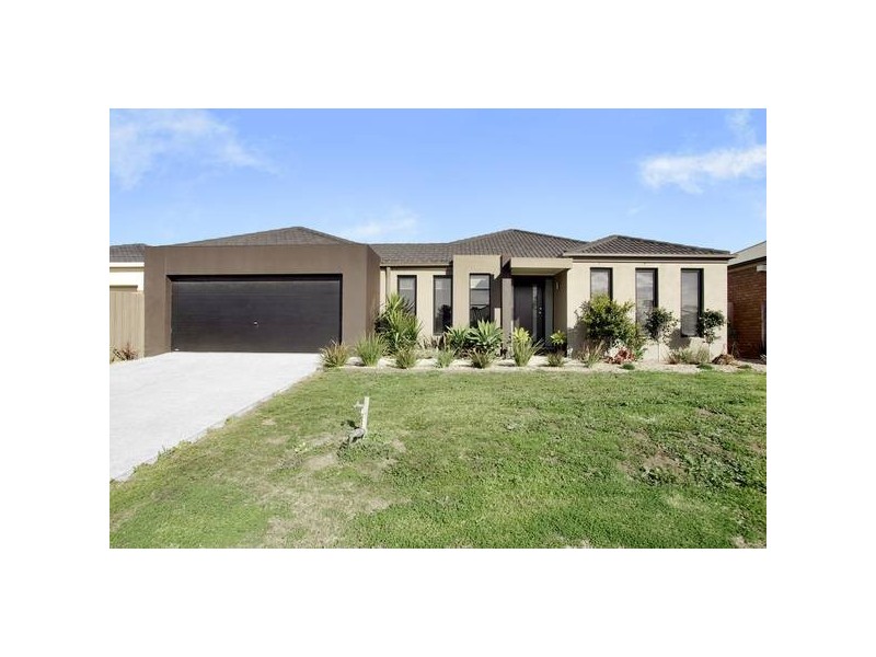 Burgundy Drive, Waurn Ponds VIC 3216