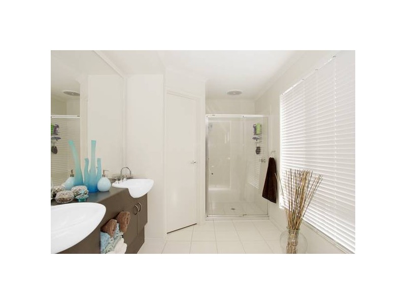 Burgundy Drive, Waurn Ponds VIC 3216