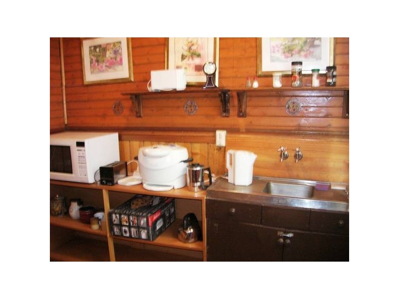 21 Saffron Street, Newtown VIC 3220