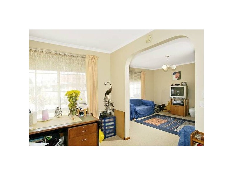 2/6 Harvard Court, Whittington VIC 3219