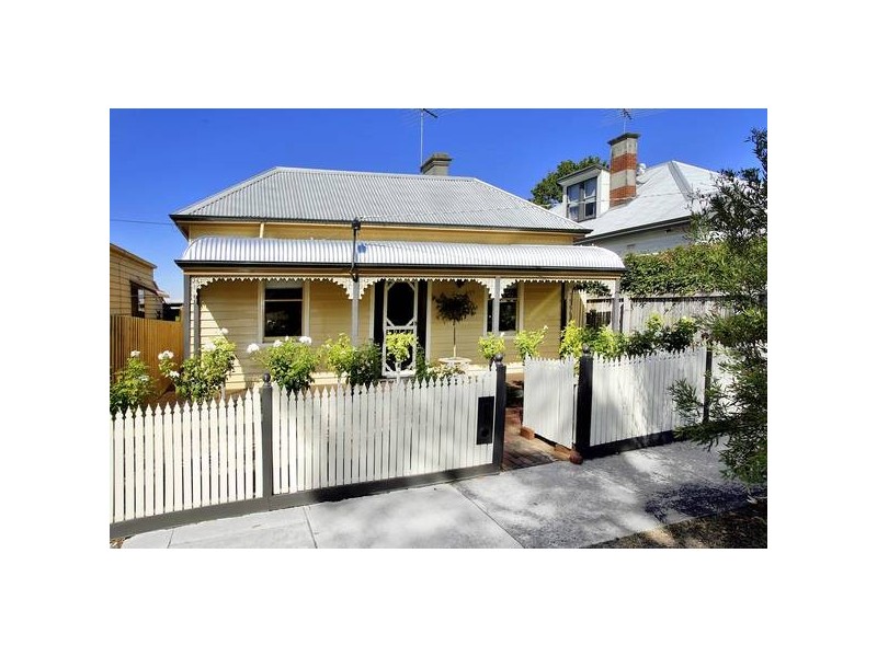 51 Fairview Avenue, Newtown VIC 3220