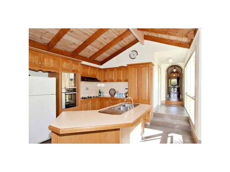 51 Fairview Avenue, Newtown VIC 3220