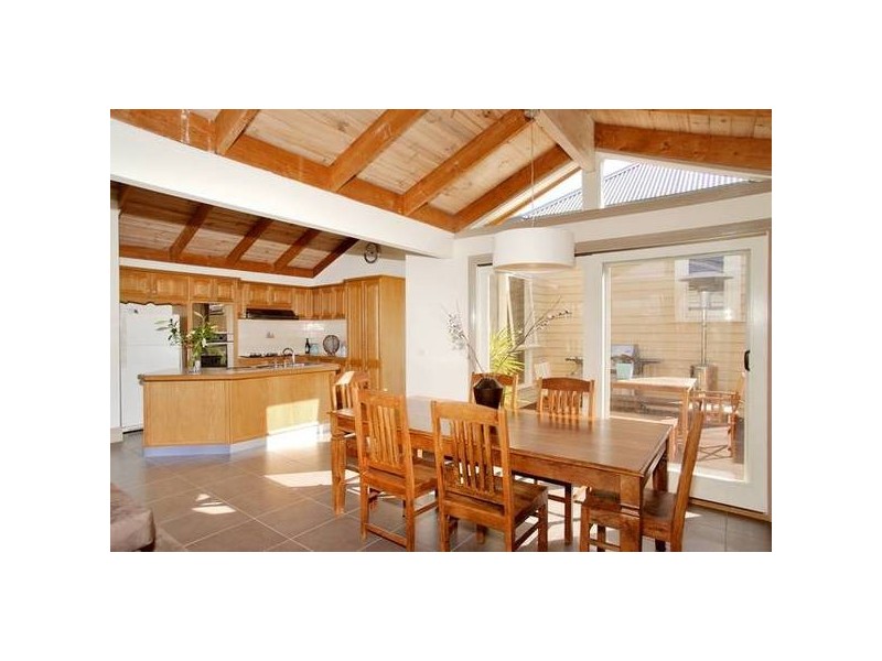 51 Fairview Avenue, Newtown VIC 3220