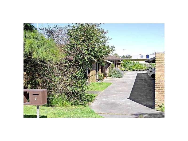 7/1 Holyrood Avenue, Newtown VIC 3220