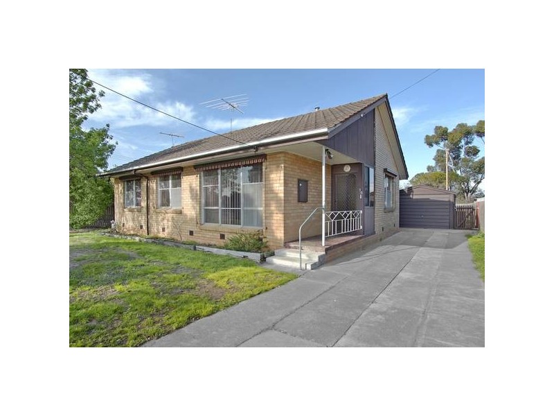 16 Princess Road, Corio VIC 3214