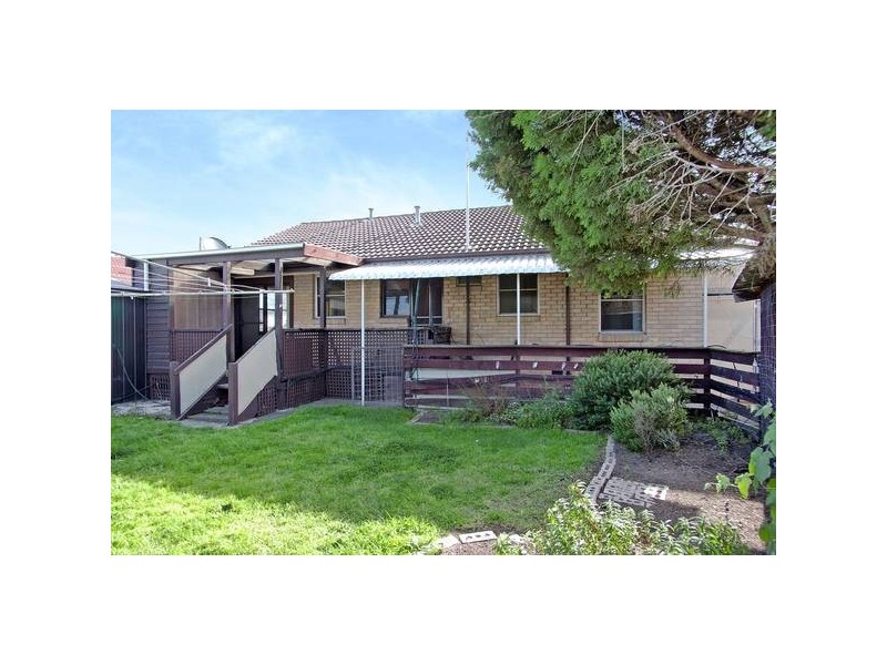 16 Princess Road, Corio VIC 3214