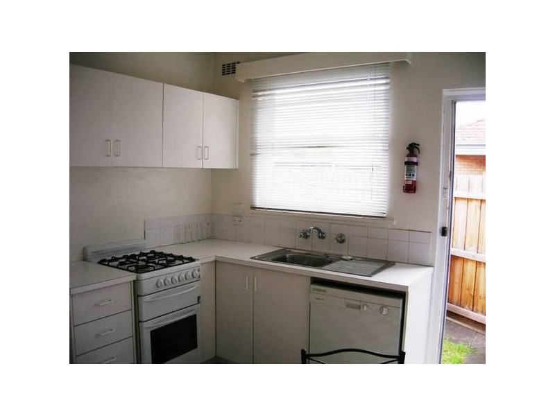 2/428 Latrobe Terrace, Newtown VIC 3220