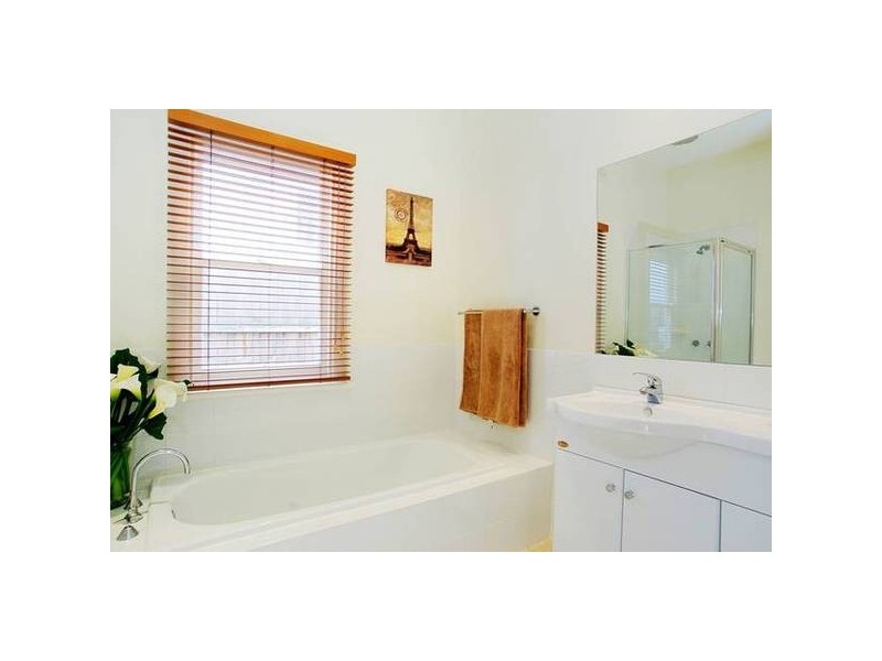 9 Mcdonald Street, East Geelong VIC 3219