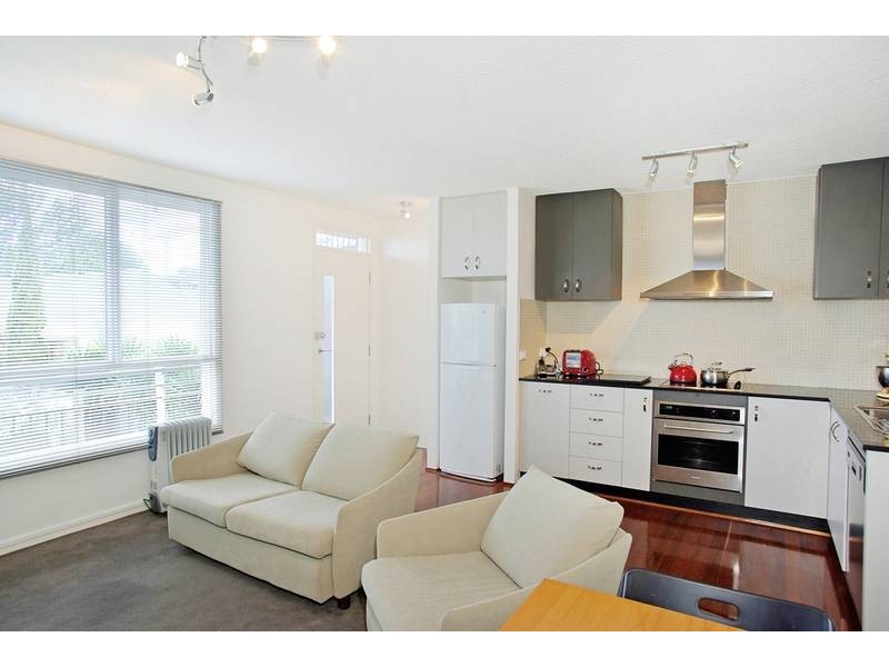 4/10 Fitzroy Street, Geelong VIC 3220