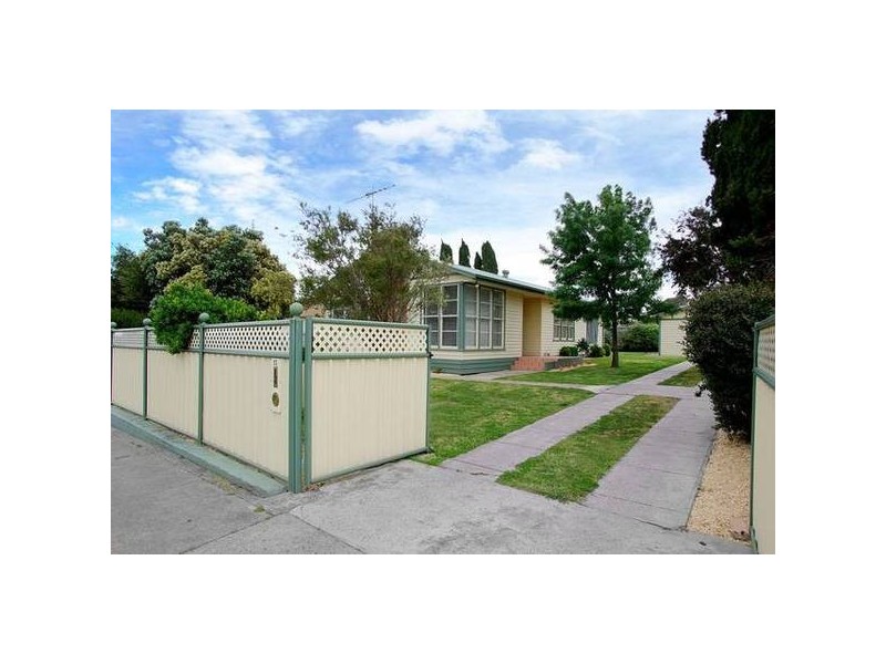 15 Park Street, Belmont VIC 3216