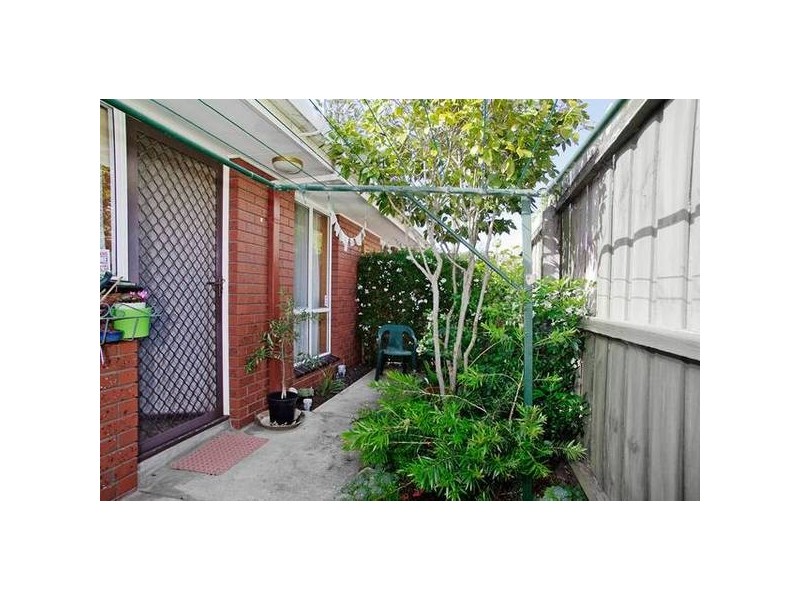 3/2 Wimmera Avenue, Manifold Heights VIC 3218