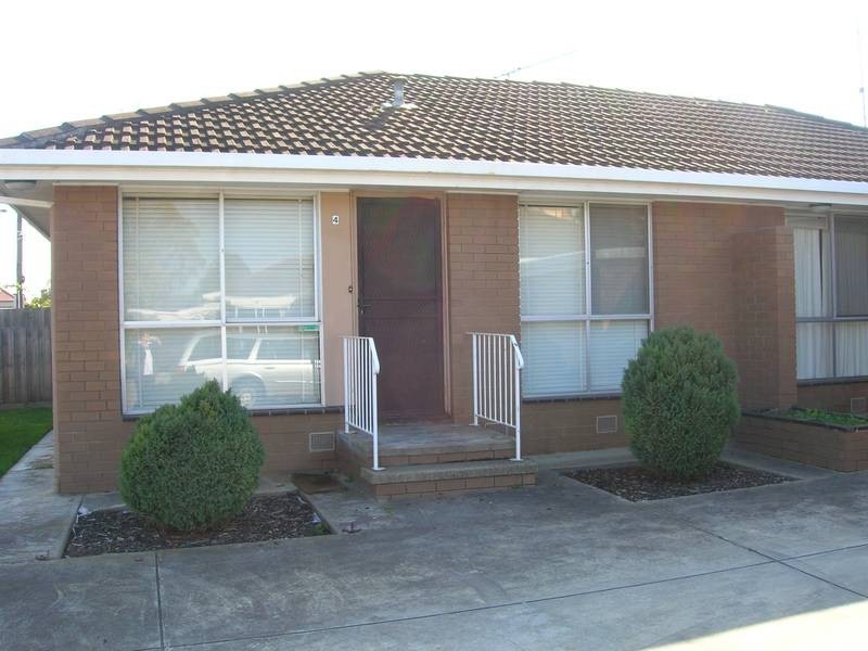 4/339 Pakington Street, Newtown VIC 3220