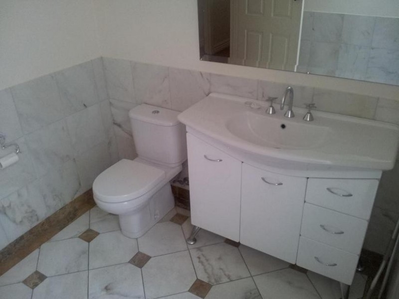 10 Nicholas Street, Newtown VIC 3220