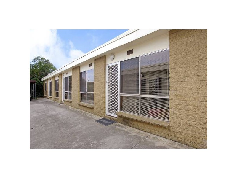 2/11 Elcho Street, Newtown VIC 3220