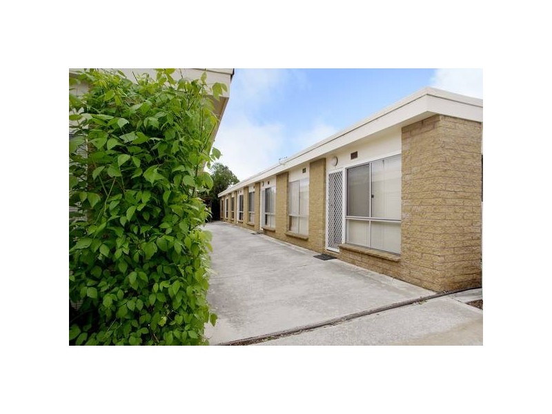 2/11 Elcho Street, Newtown VIC 3220