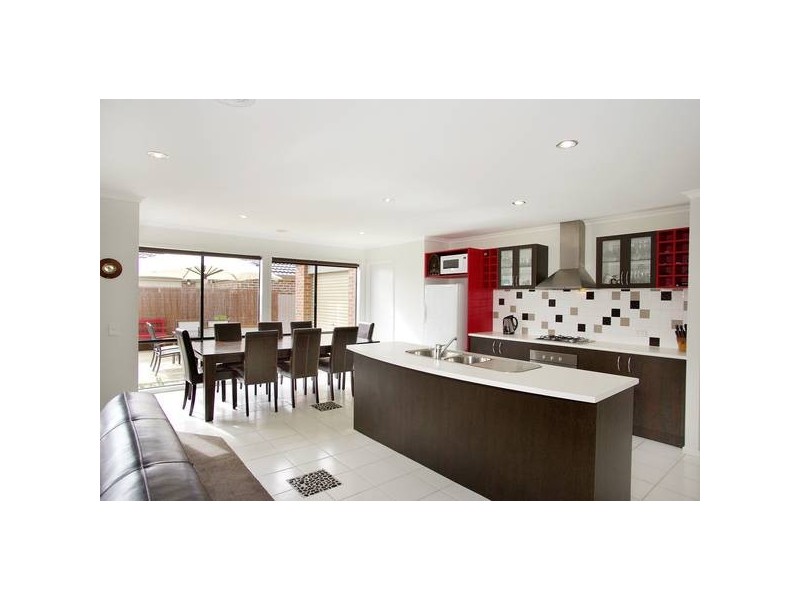 17 Wicklow Place, Grovedale VIC 3216