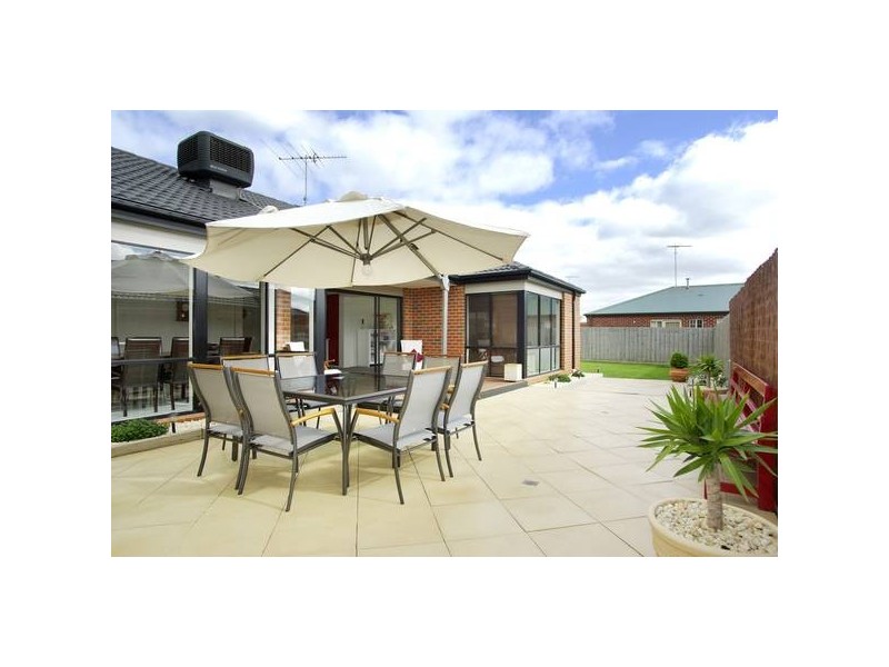 17 Wicklow Place, Grovedale VIC 3216