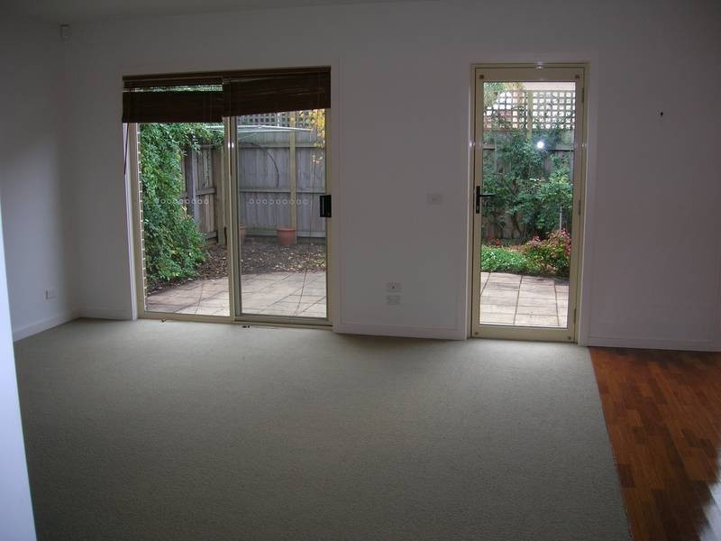 44 Sherbourne Terrace, Newtown VIC 3220