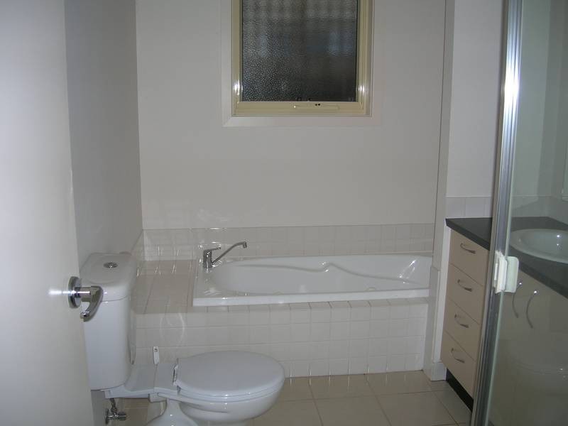 44 Sherbourne Terrace, Newtown VIC 3220