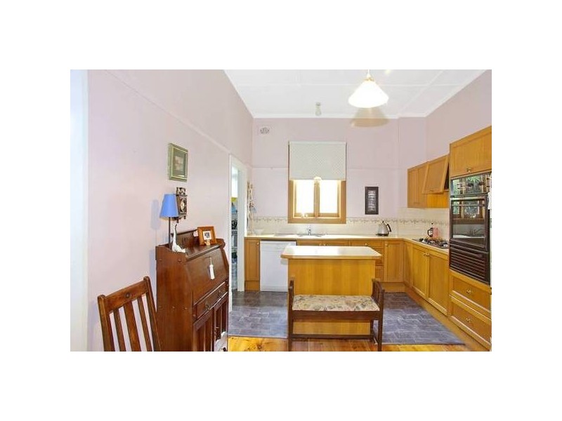 81 West Fyans Street, Newtown VIC 3220