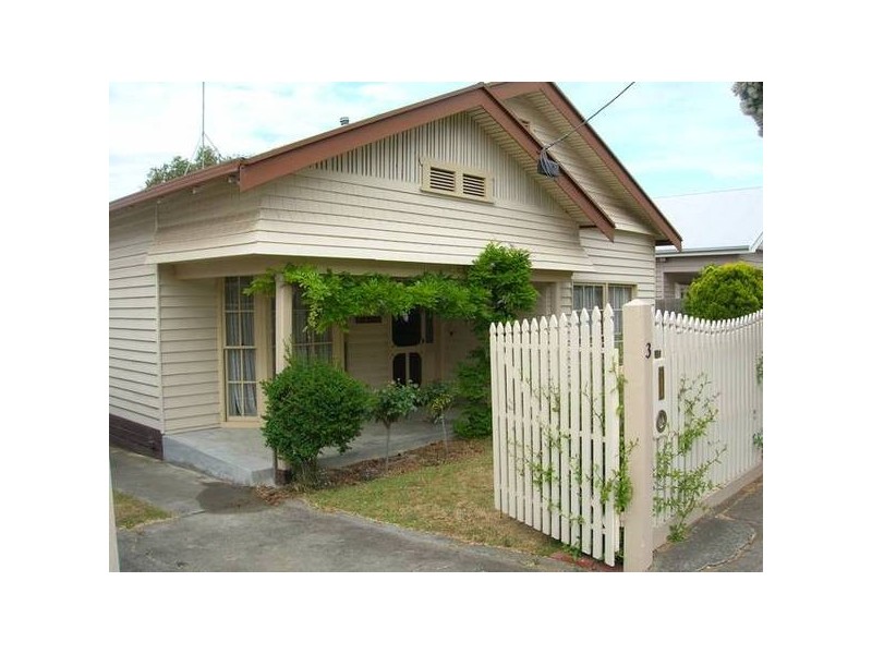 3 Fairview Avenue, Newtown VIC 3220