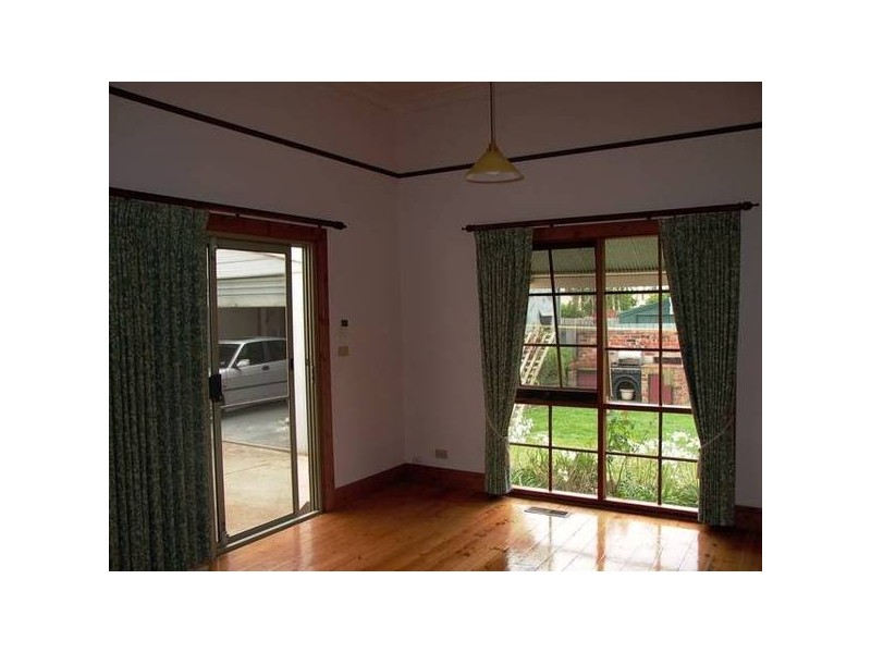 3 Fairview Avenue, Newtown VIC 3220