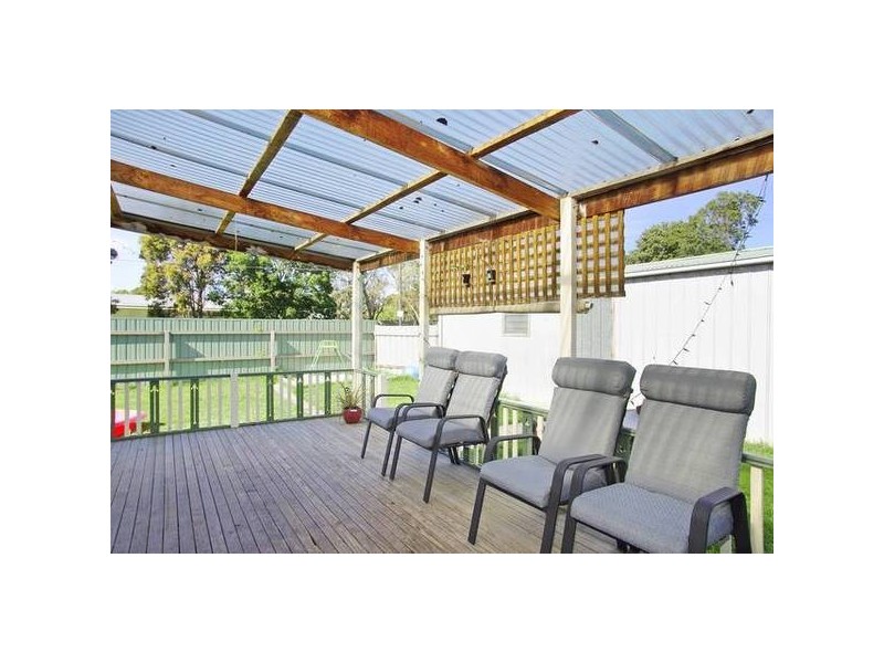 2 Little Avenue, Hamlyn Heights VIC 3215